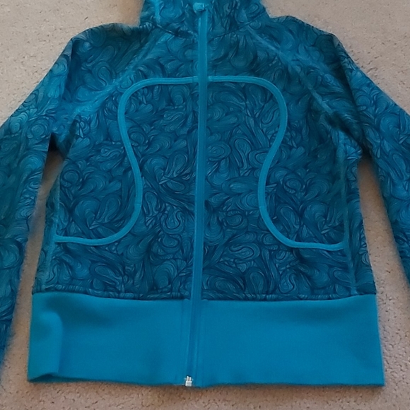 Hoodie - Picture 2 of 6